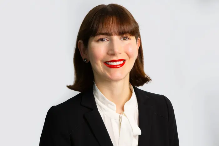Amelia Thompson 26
